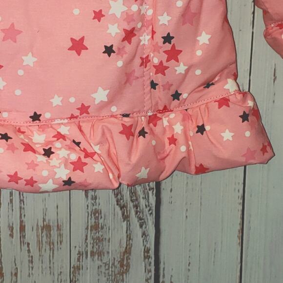 NWT, Gymboree Toddler puffer coat, Sz 18-24m, Pink Stars Print, ruffle bottom. - Picture 6 of 10